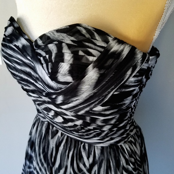 La Femme Strapless Evening Gown 0 Print Prom - Picture 4 of 8